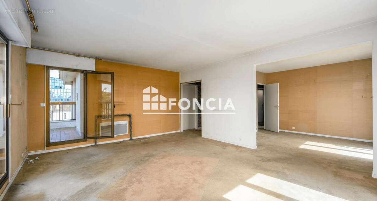 Appartement à BOURG-LA-REINE
