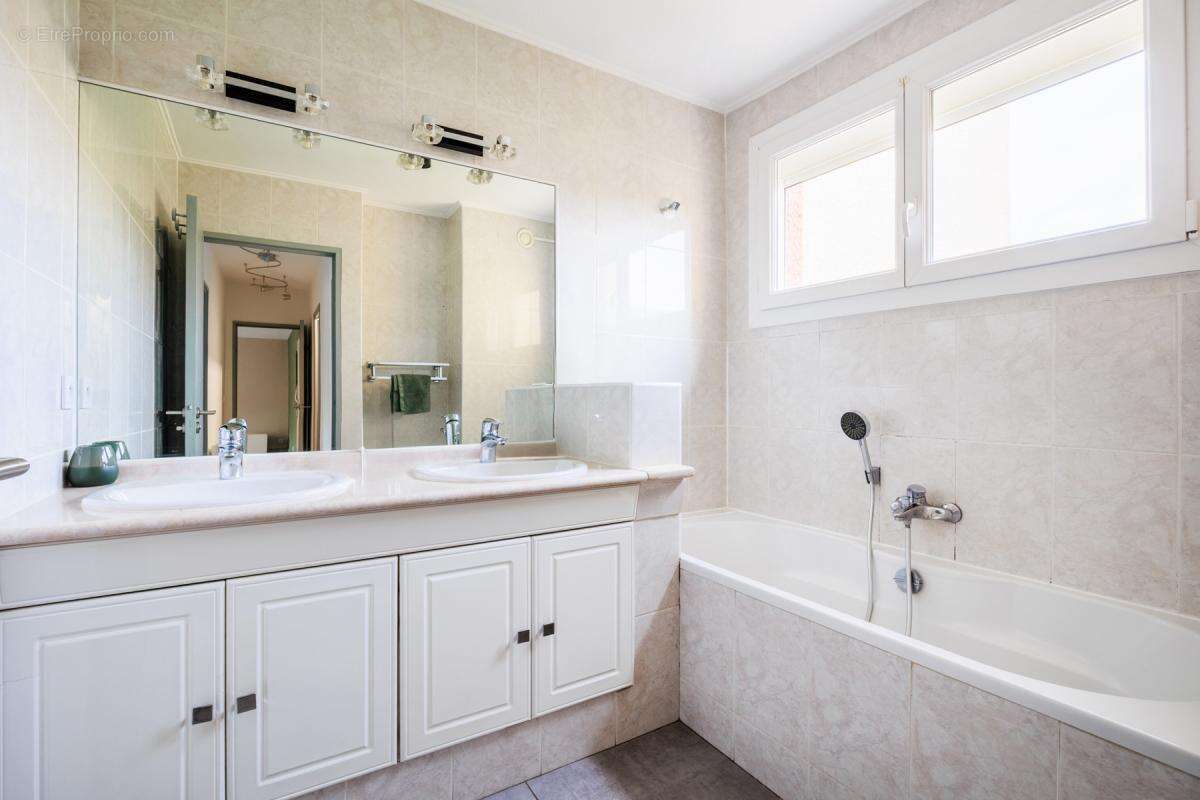 Appartement à CASSIS