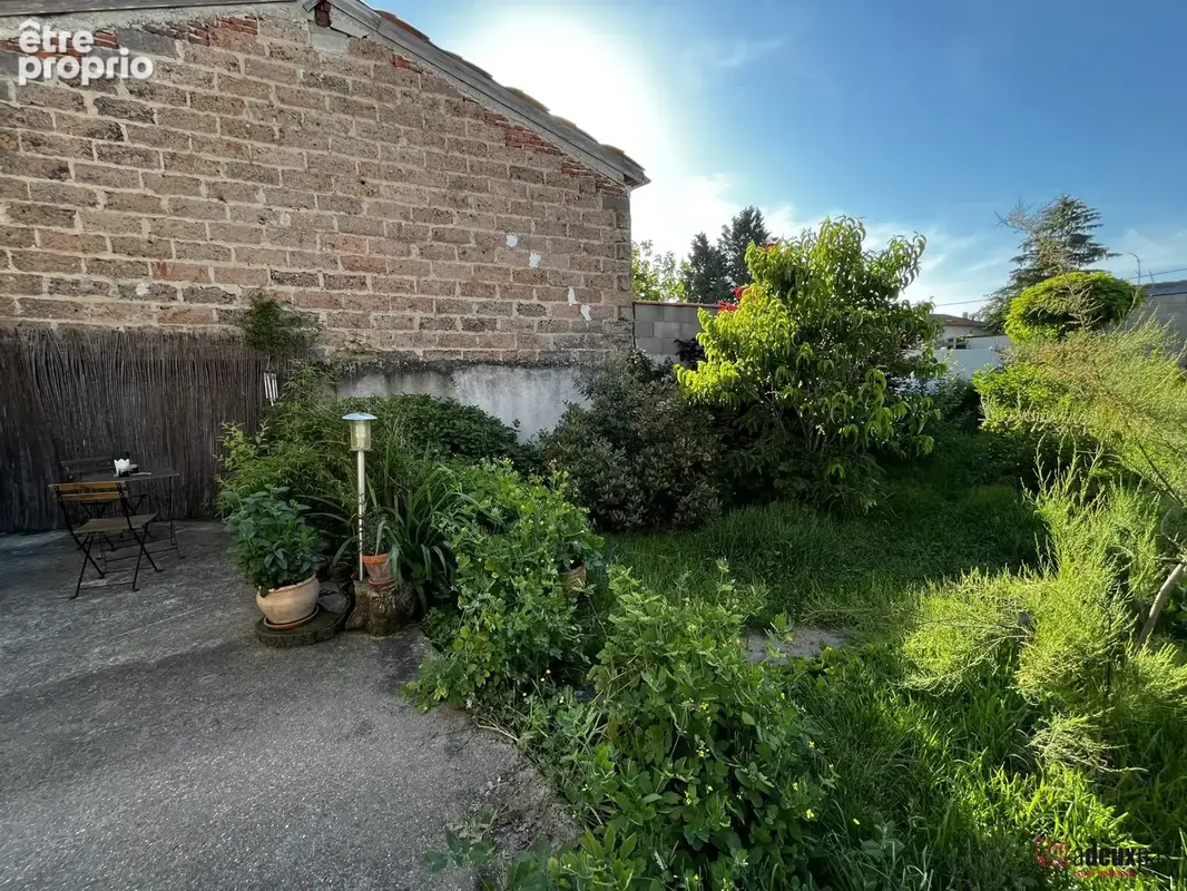 Maison 100 m² à Saint-Marcellin-En-Forez  - photo 2