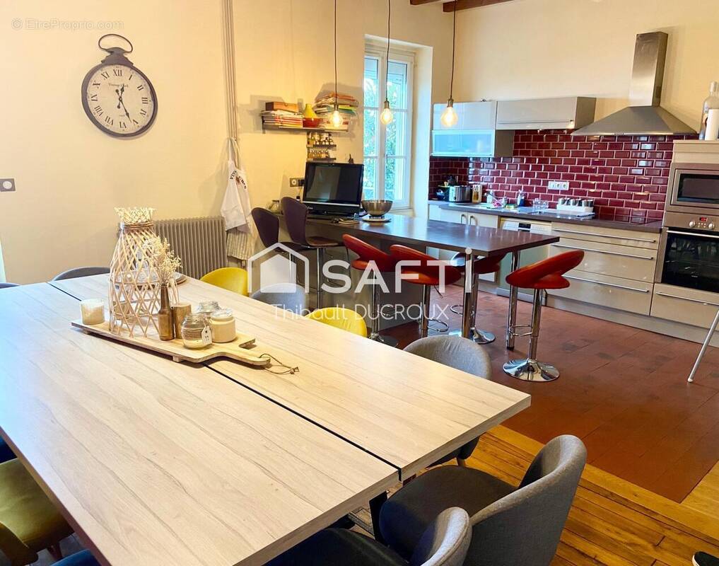 Photo 1 - Maison à MONTCENIS