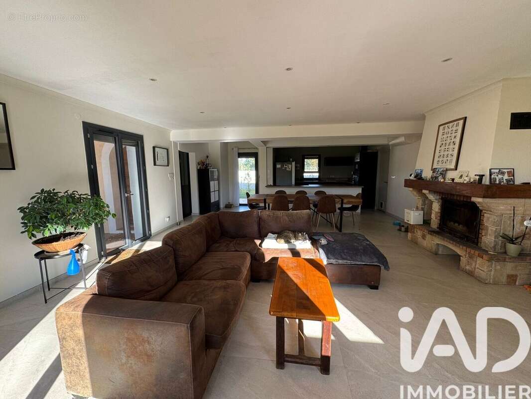 Photo 2 - Maison à CHEVAL-BLANC