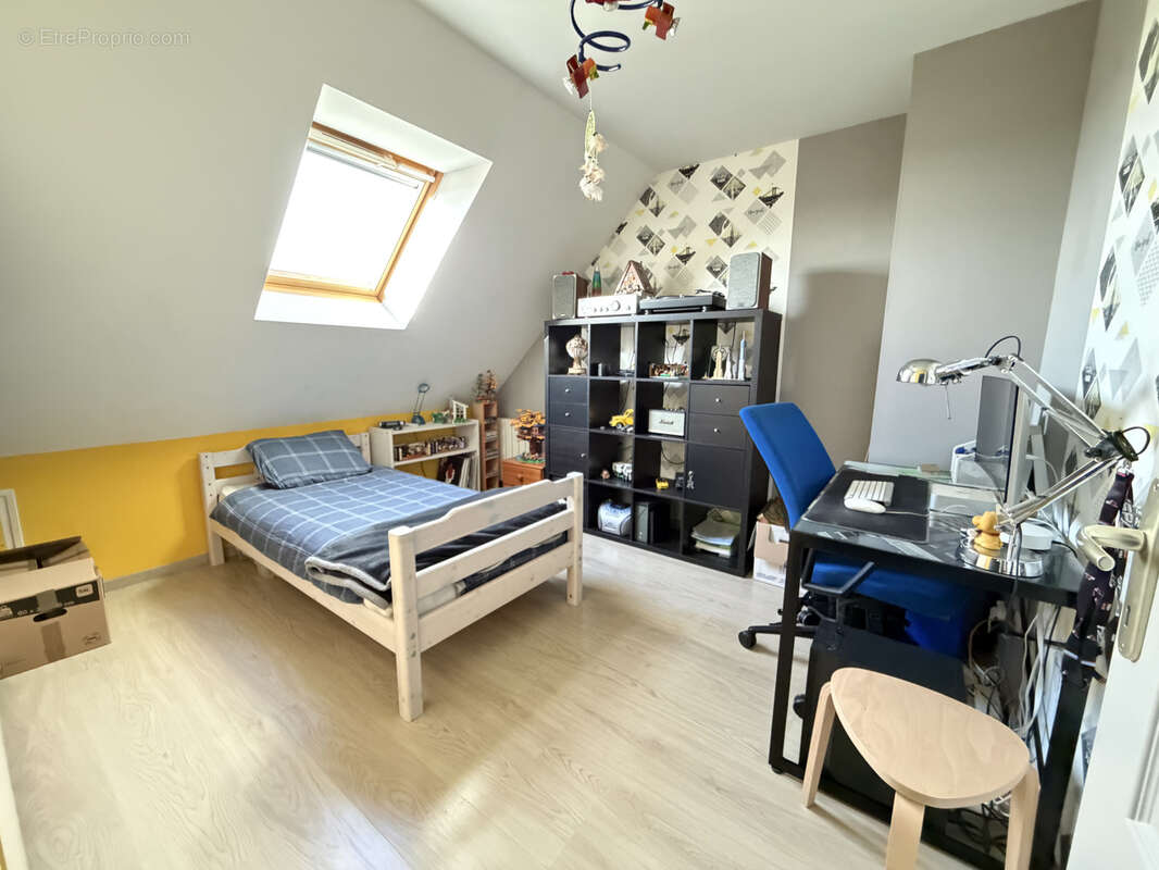 Maison à JOUE-L&#039;ABBE