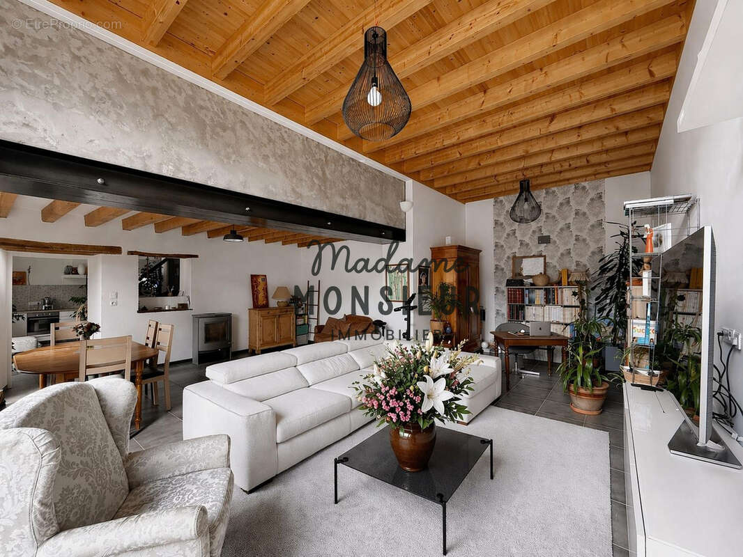 Maison à CHATEAUVILAIN