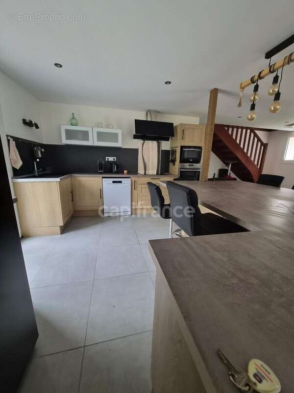 Maison de caractère avec piscine sur terrain arboré de 2452 m² JUGEALS NAZARETH (19) - photo 8