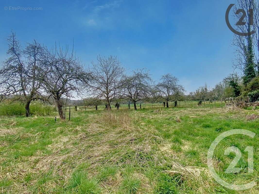 Maison à LA SAULSOTTE