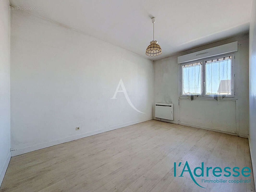 Maison avec vie de plain-pied  87 m² et sous-sol complet. - photo 7