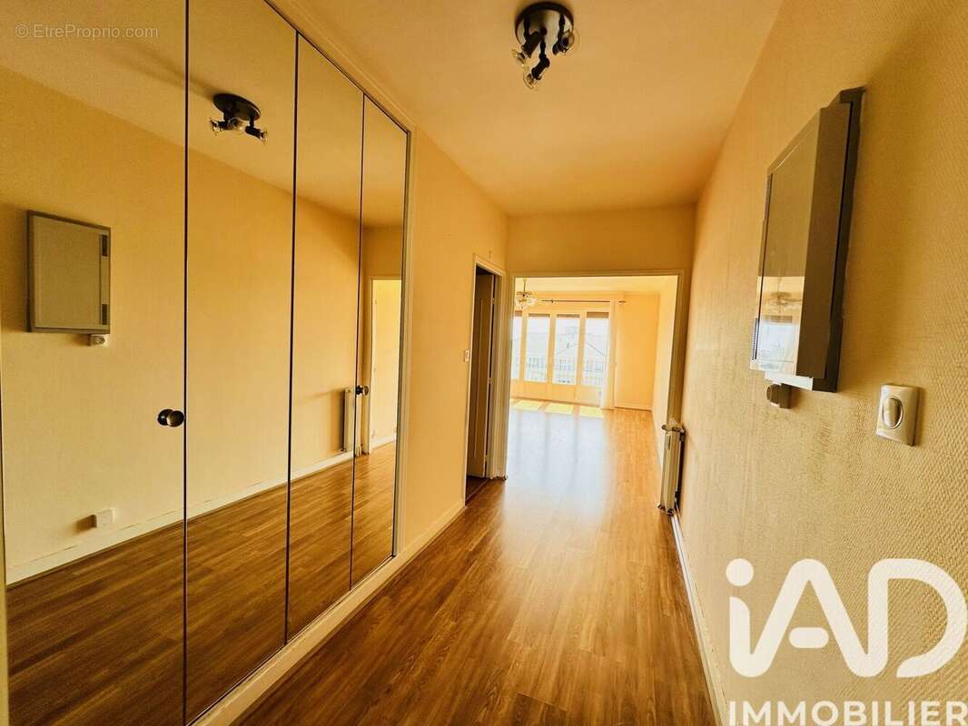 Photo 3 - Appartement à TROYES