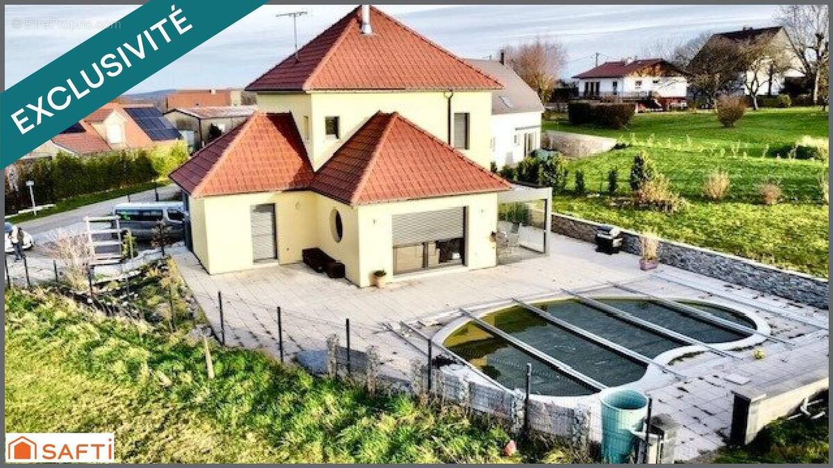 Photo 1 - Maison à SAINT-DIZIER-L&#039;EVEQUE