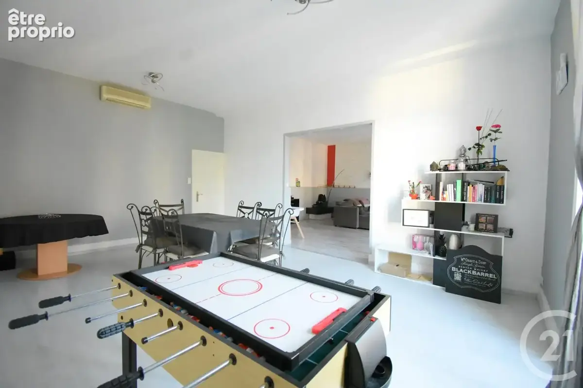 Maison 8 pièces 287 m² à vendre à Lapalisse (03120) - photo 6