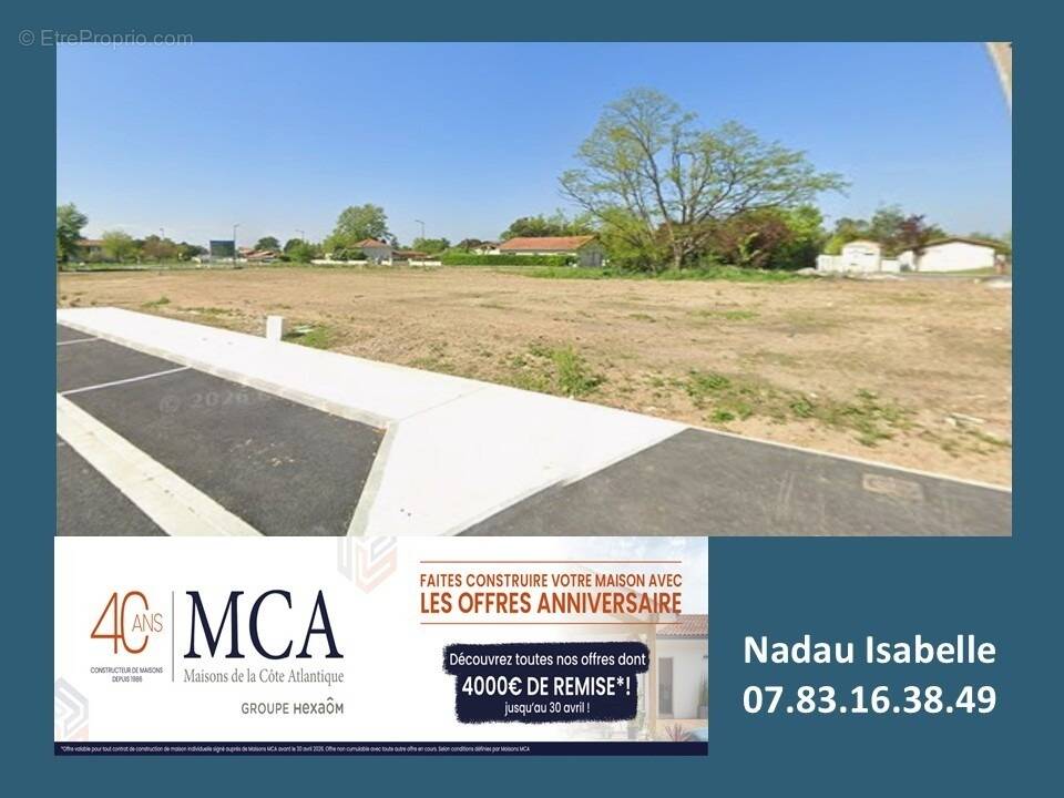 Terrain à AMBARES-ET-LAGRAVE