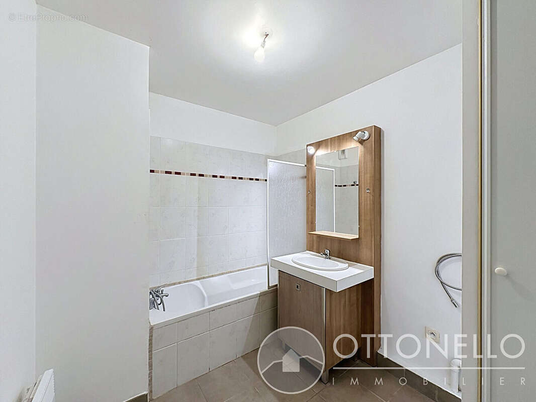 Appartement Roquebrune Sur Argens 3 pièces 72.75 m2 avec 2 terrasses et parkings - photo 9