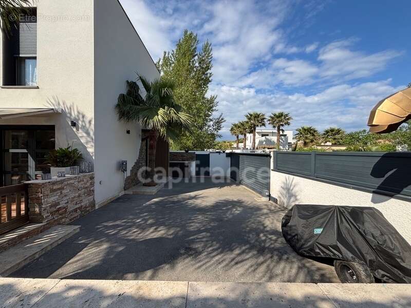 Maison à AGDE