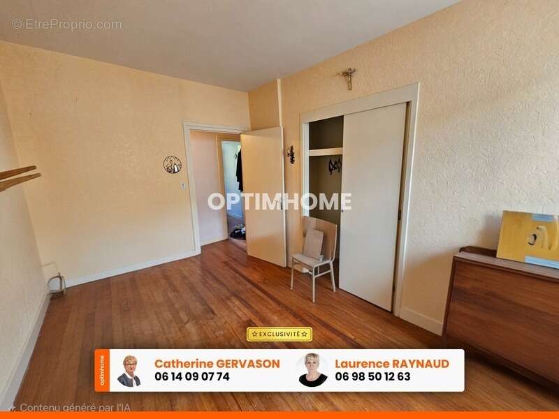 Maison à vendre 8 pièces - 6 chambres- terrain de 884 m2 -belle vue dégagée- LA ROCHE BLANCHE (63) - photo 12