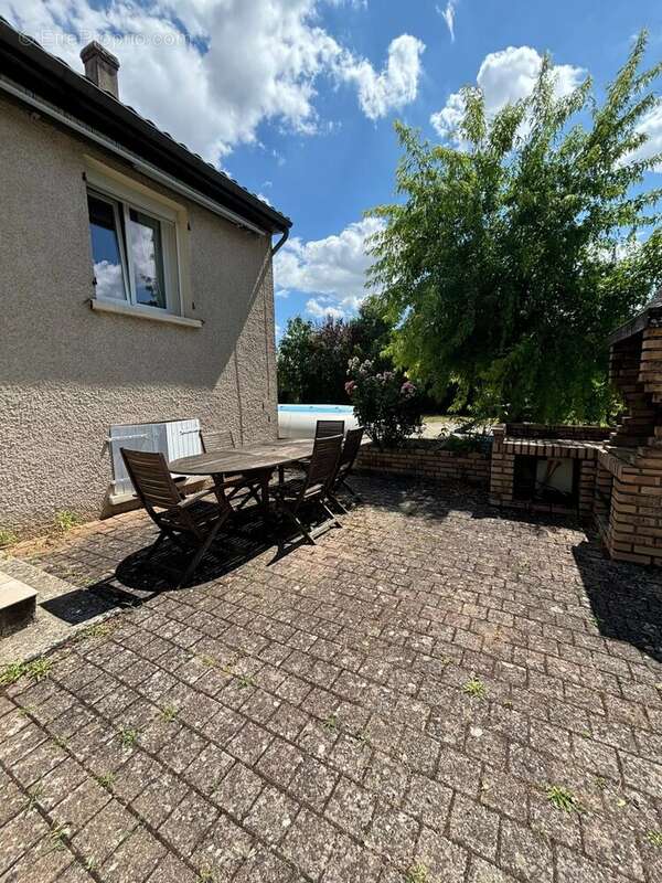 Maison Familiale avec Terrain Constructible - photo 2