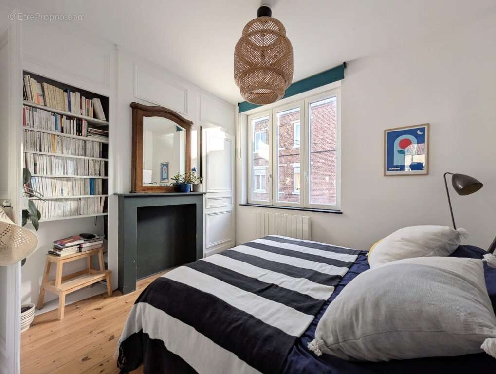 Maison à LA MADELEINE