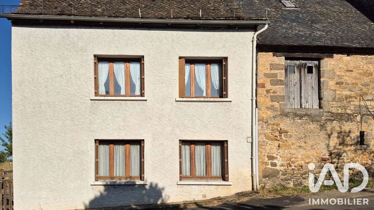 Maison 72 m² à Saint-Felix-De-Lunel  - photo 4