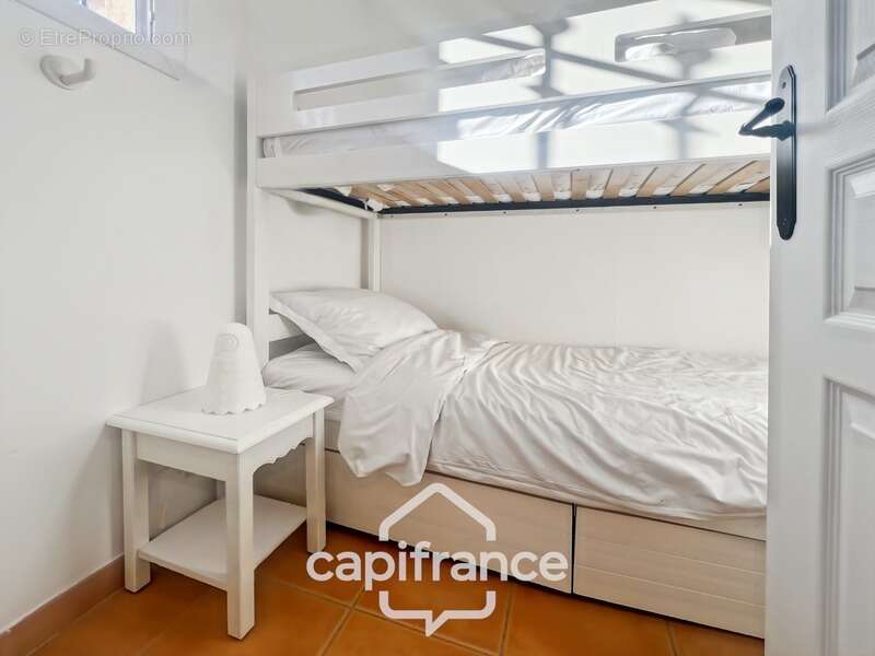 Appartement à MALLEMORT