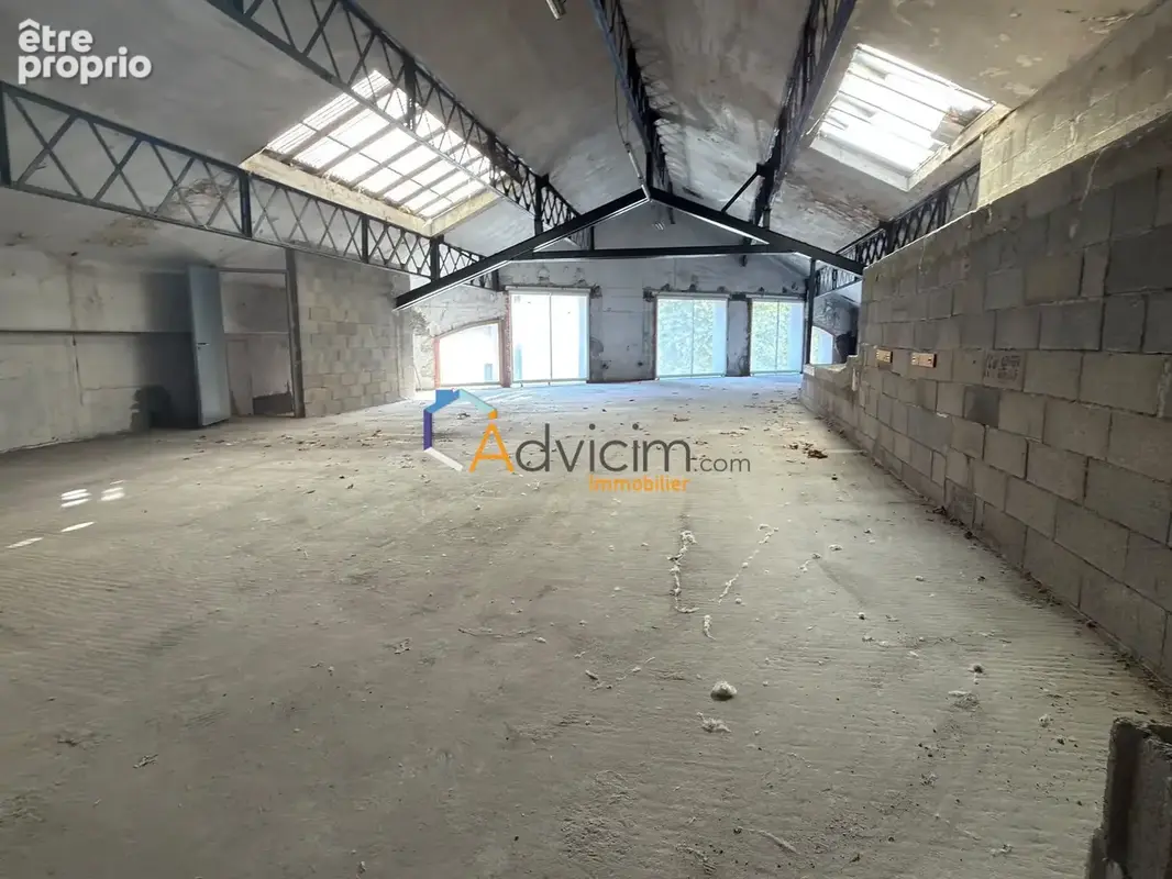 Appartement 315 m² à vendre à Saint-Chamond (42400) - photo 5