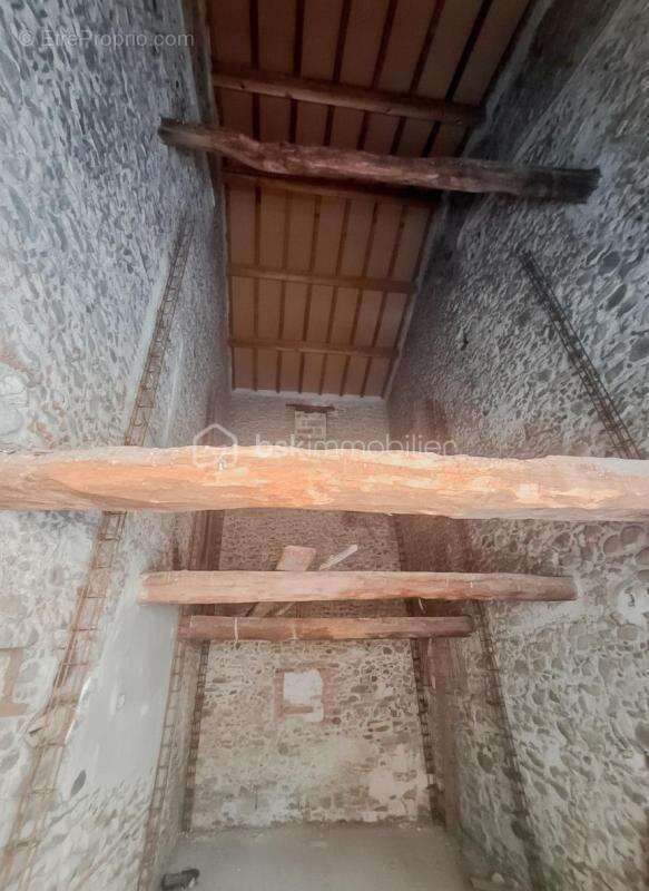 Maison à CORNEILLA-LA-RIVIERE