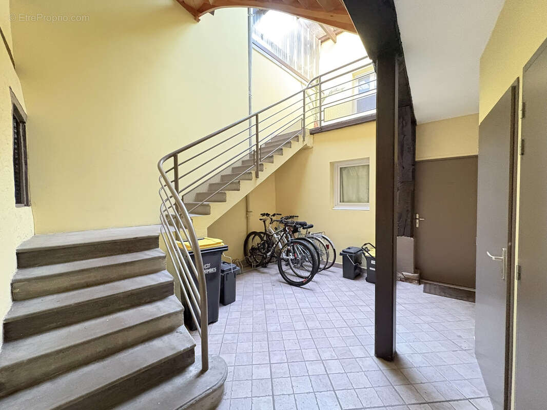 Appartement à CHATILLON-SUR-CHALARONNE