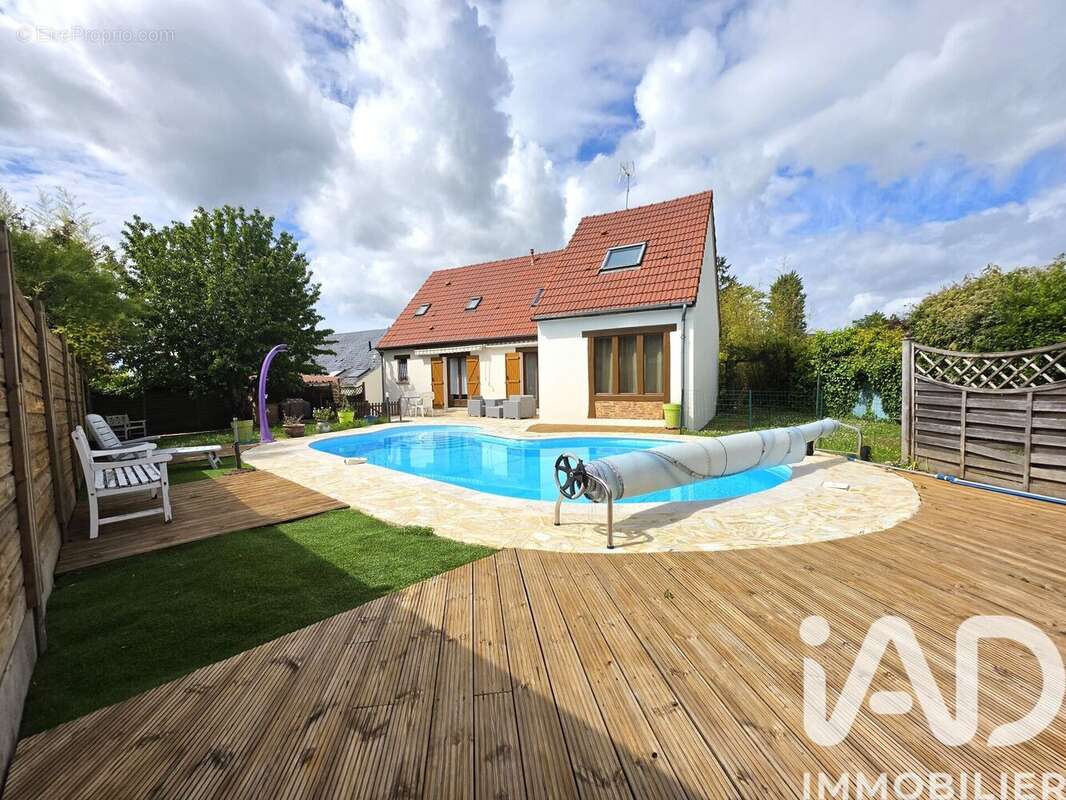 Maison 168 m² à Ingre  - photo 2
