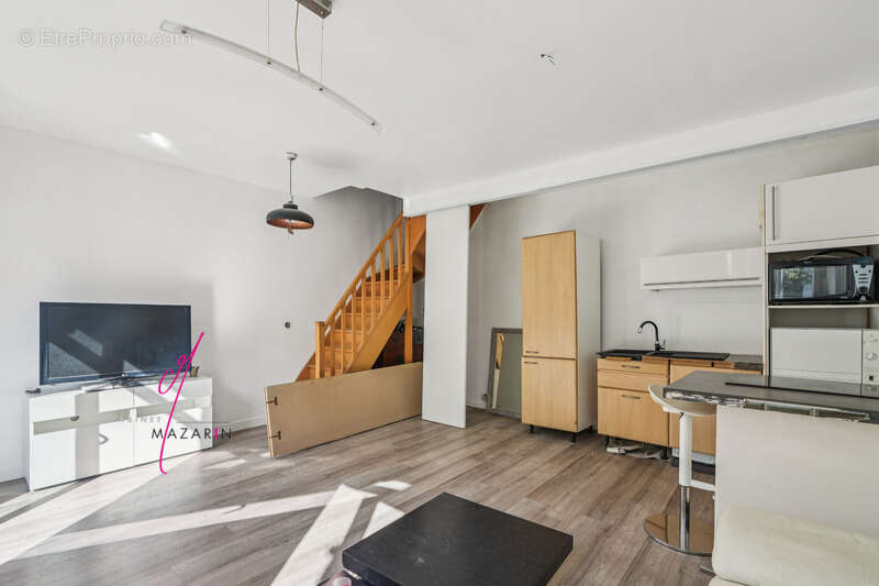 Appartement à EPINAY-SUR-ORGE