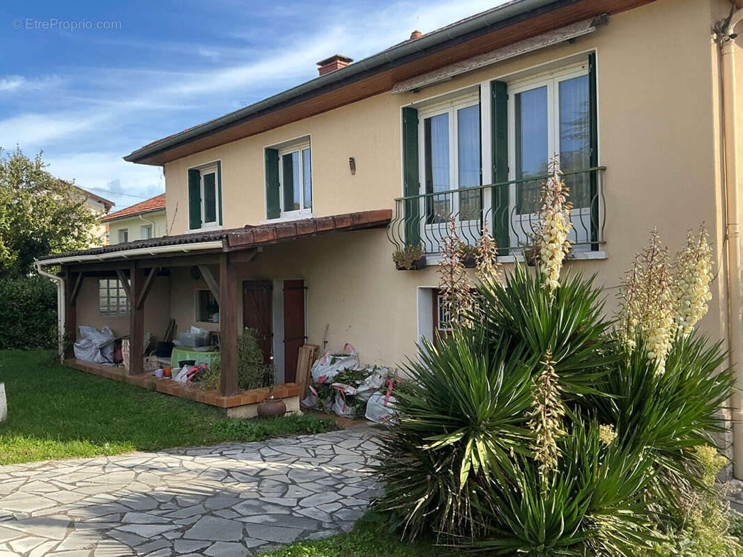 Maison à OULLINS