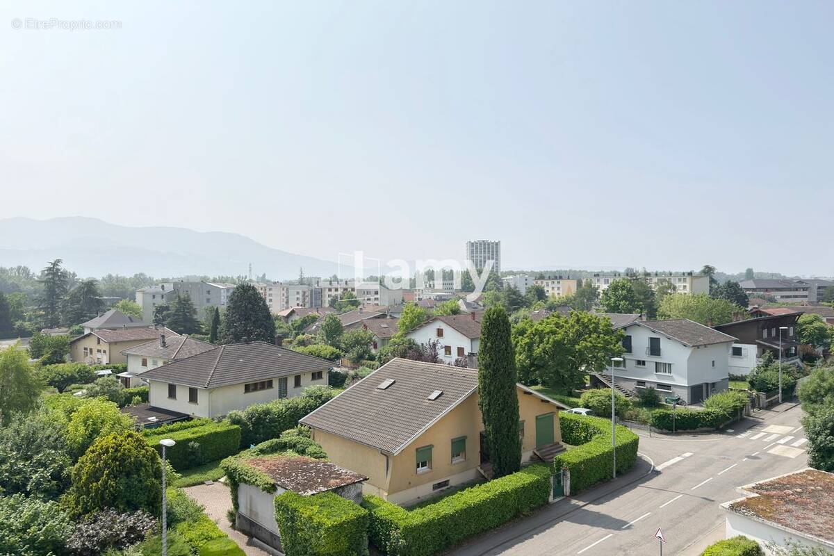 Appartement à LA TRONCHE