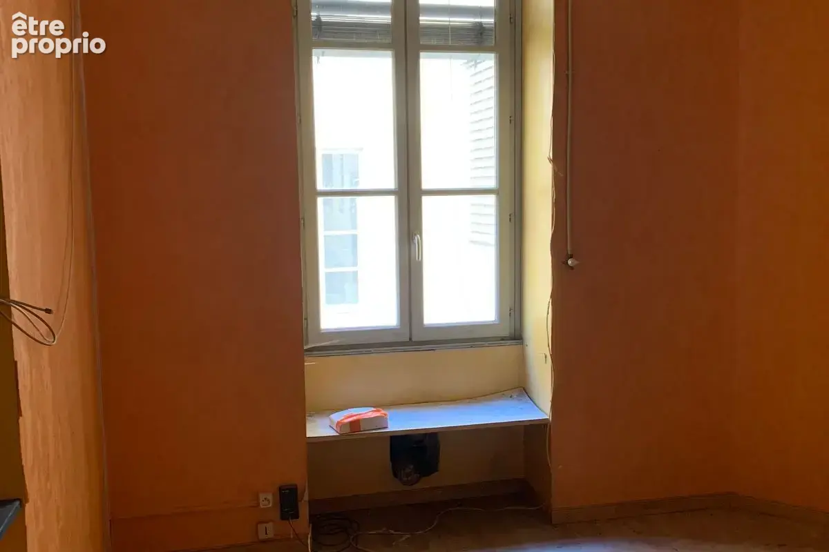 Local commercial ou professionnel de 62 m² - Lyon 1 - photo 6