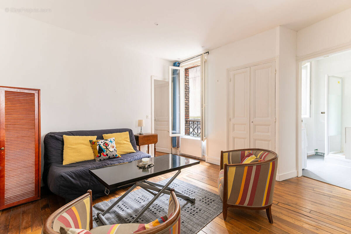 Appartement à PARIS-12E
