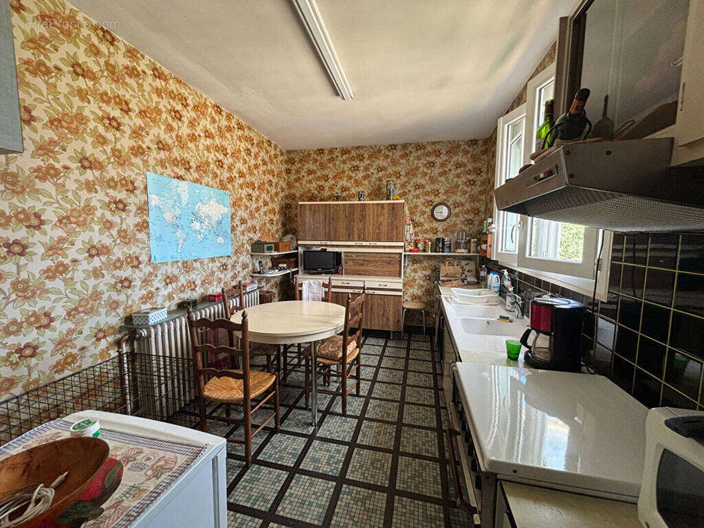 Maison 5 pièces 125.61 m² Châteauroux - photo 7