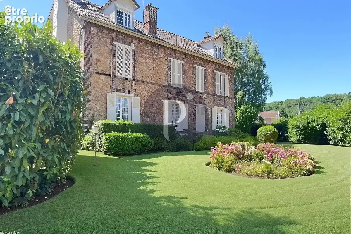 Maison à VAUHALLAN