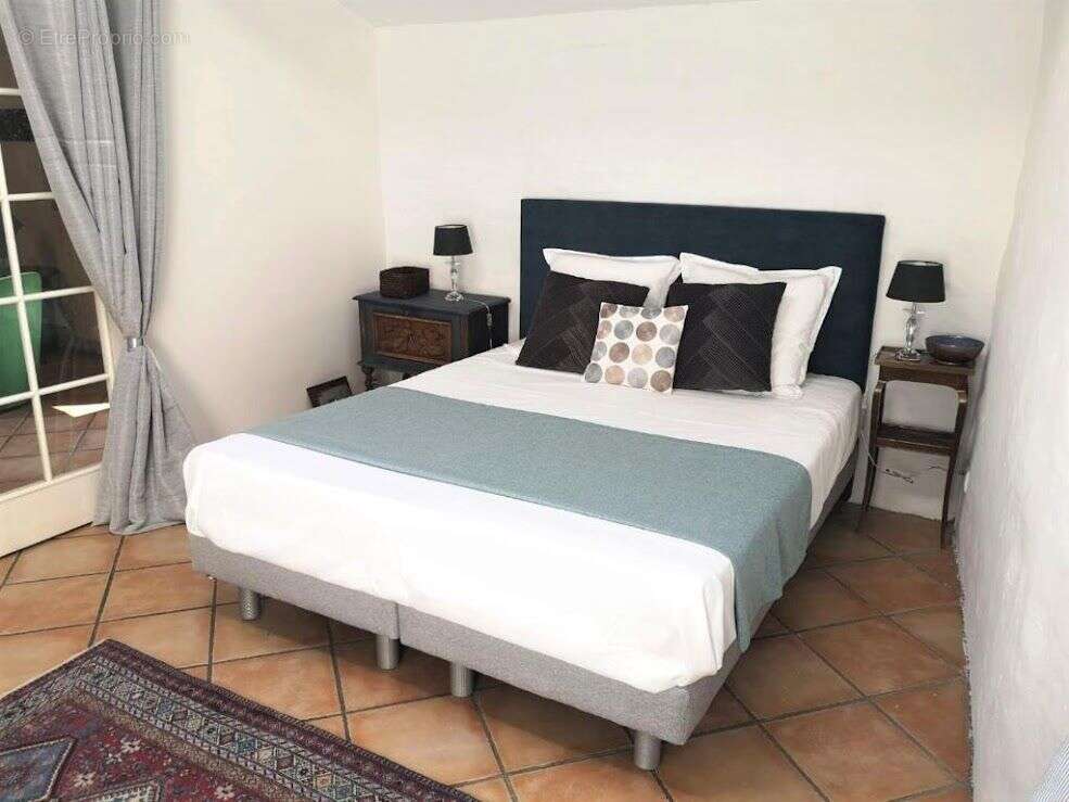 Appartement à PEZENAS