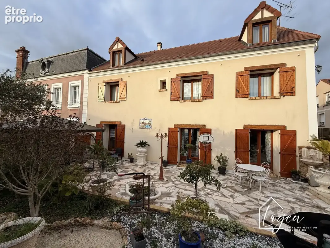Maison familiale de 200m2 à Nanteuil-lès-Meaux - photo 18