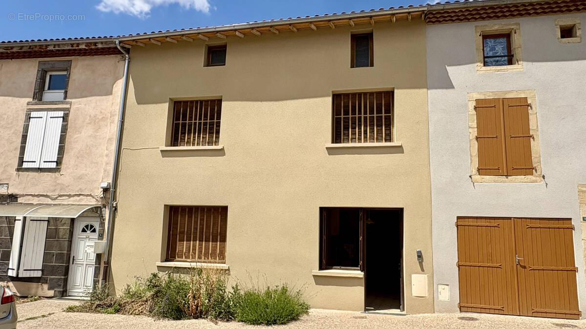 Appartement à CHAURIAT