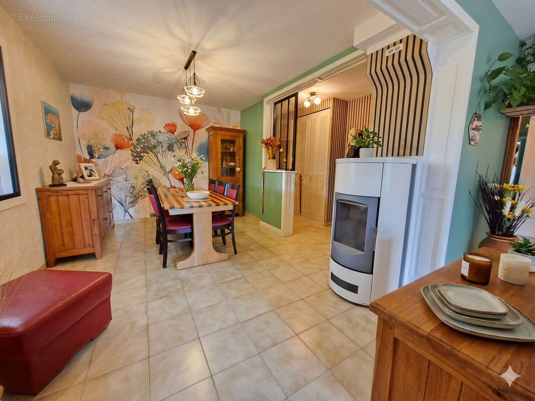 Maison à BARROU