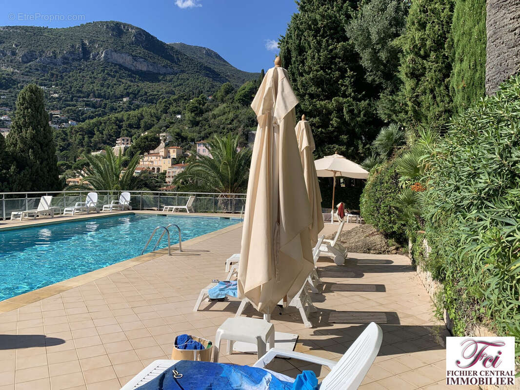 Appartement à ROQUEBRUNE-CAP-MARTIN