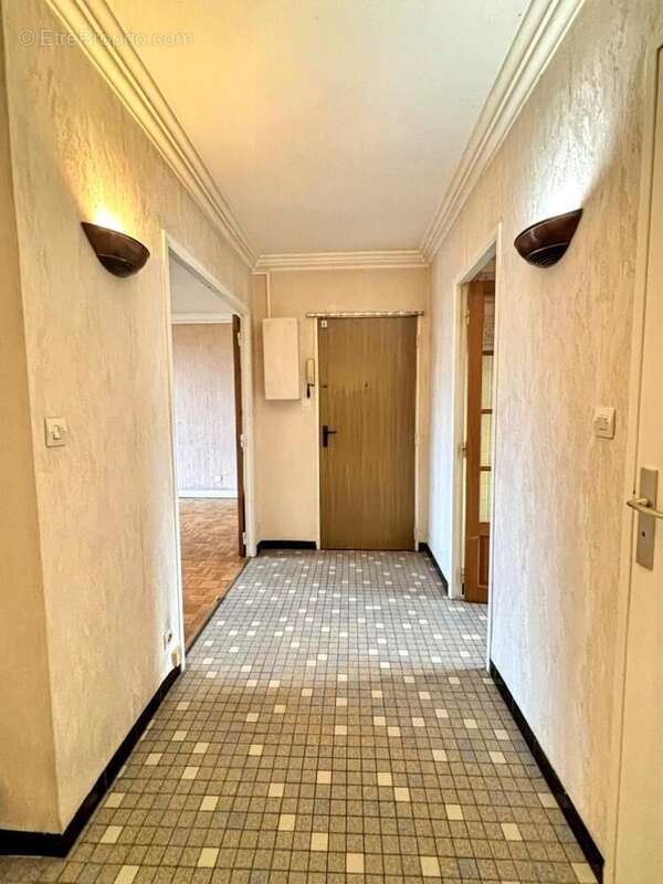 Appartement 62 m² à Grenoble  - photo 9