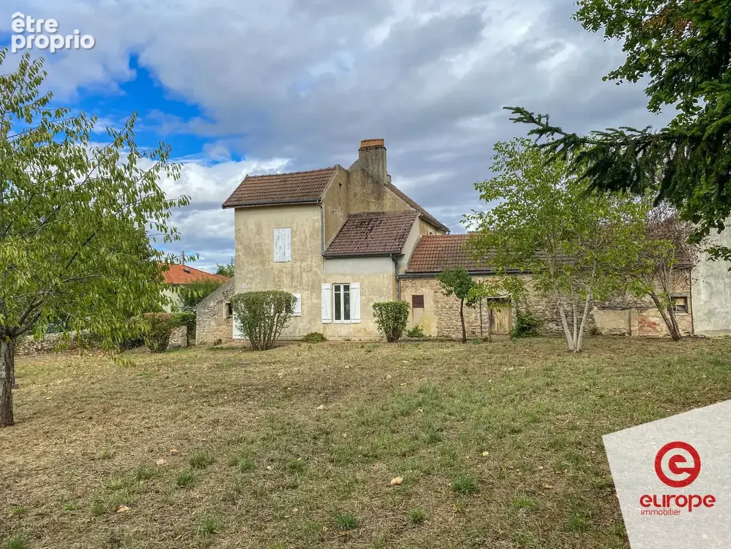 Avallon    Quartier des Chaumes    Maison lumineuse de 149 m2avec jardin, dépendances et fort potentiel d'amén - photo 10