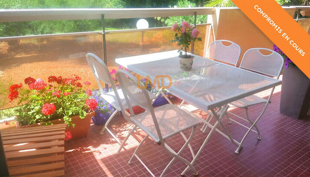 Fréjus T2 avec terrasse parking cave résidence sécurisée - photo 7