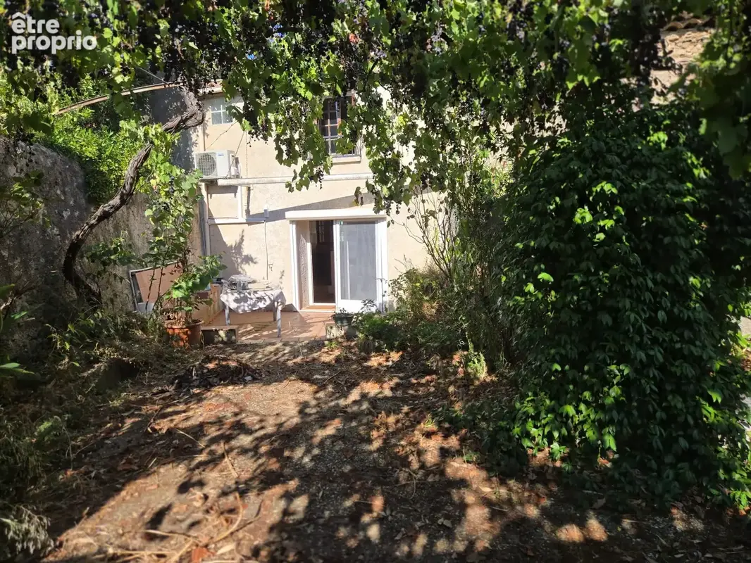 Maison de ville avec jardin et dependance - photo 14