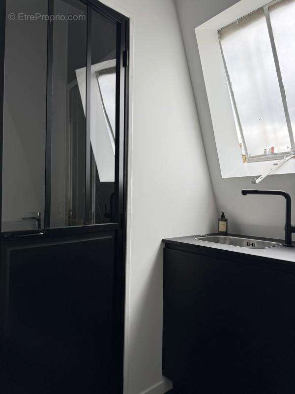 Appartement à PARIS-8E