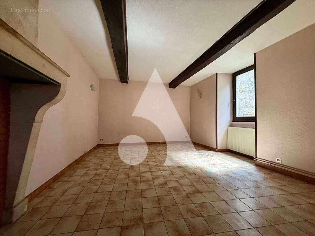 Maison à NAIVES-ROSIERES