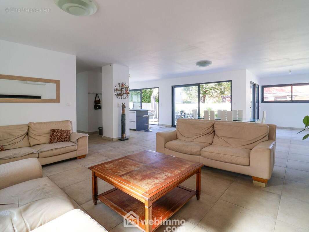 Maison à MARSEILLE-9E