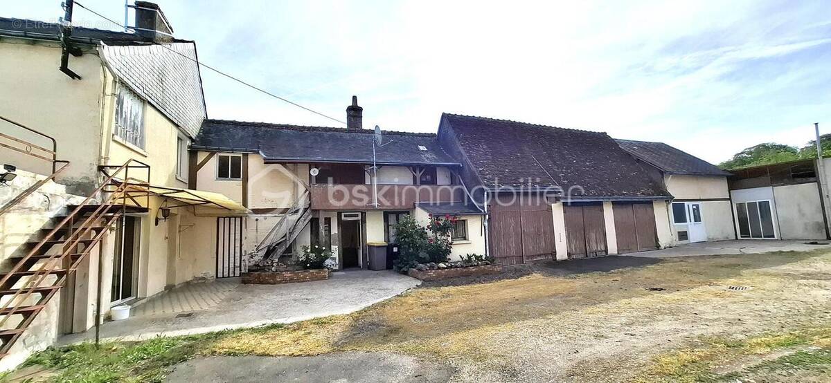 Maison à CHATEAU-RENAULT