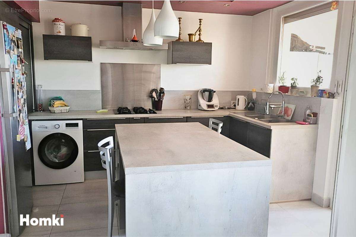 Appartement à BRON