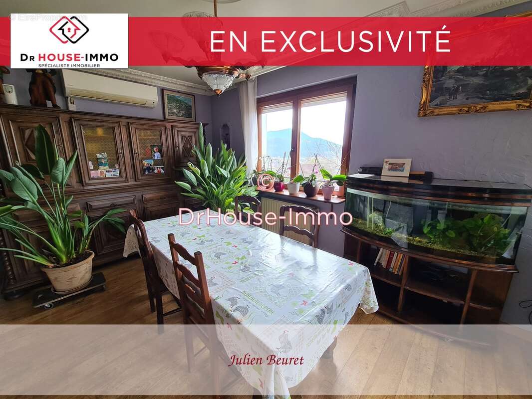 Maison à BAUME-LES-DAMES