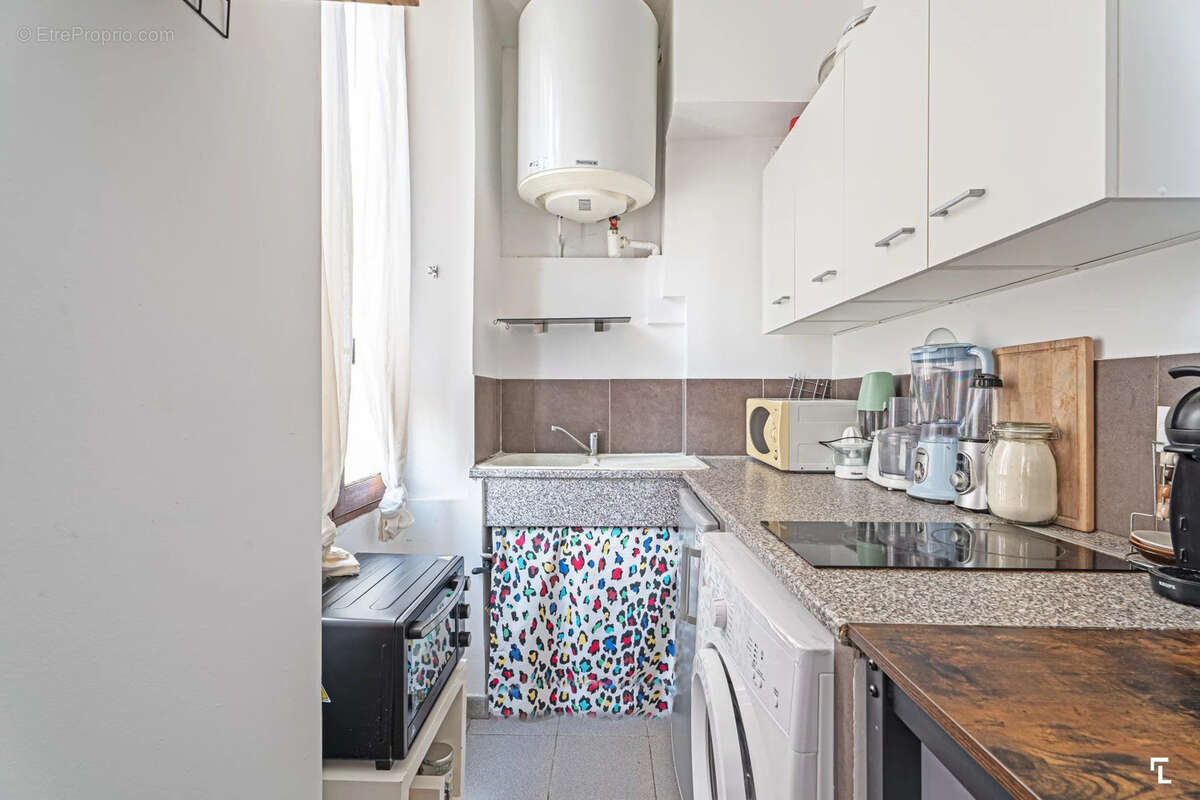 Appartement à MARSEILLE-7E