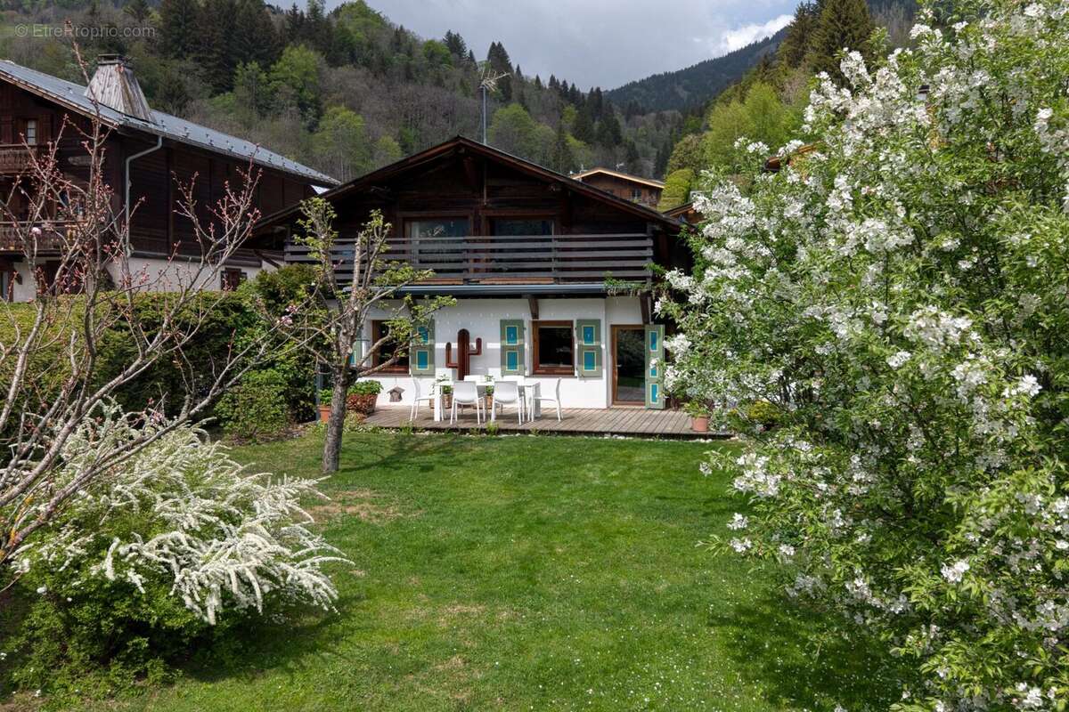 Maison à PRAZ-SUR-ARLY