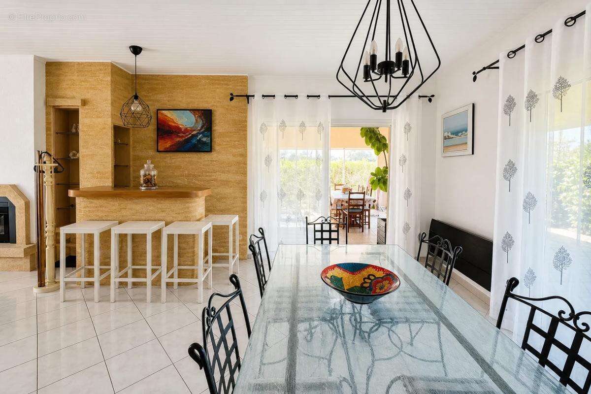 Maison en vente à Talais - Idéal pour les familles cherchant la tranquillité - photo 9